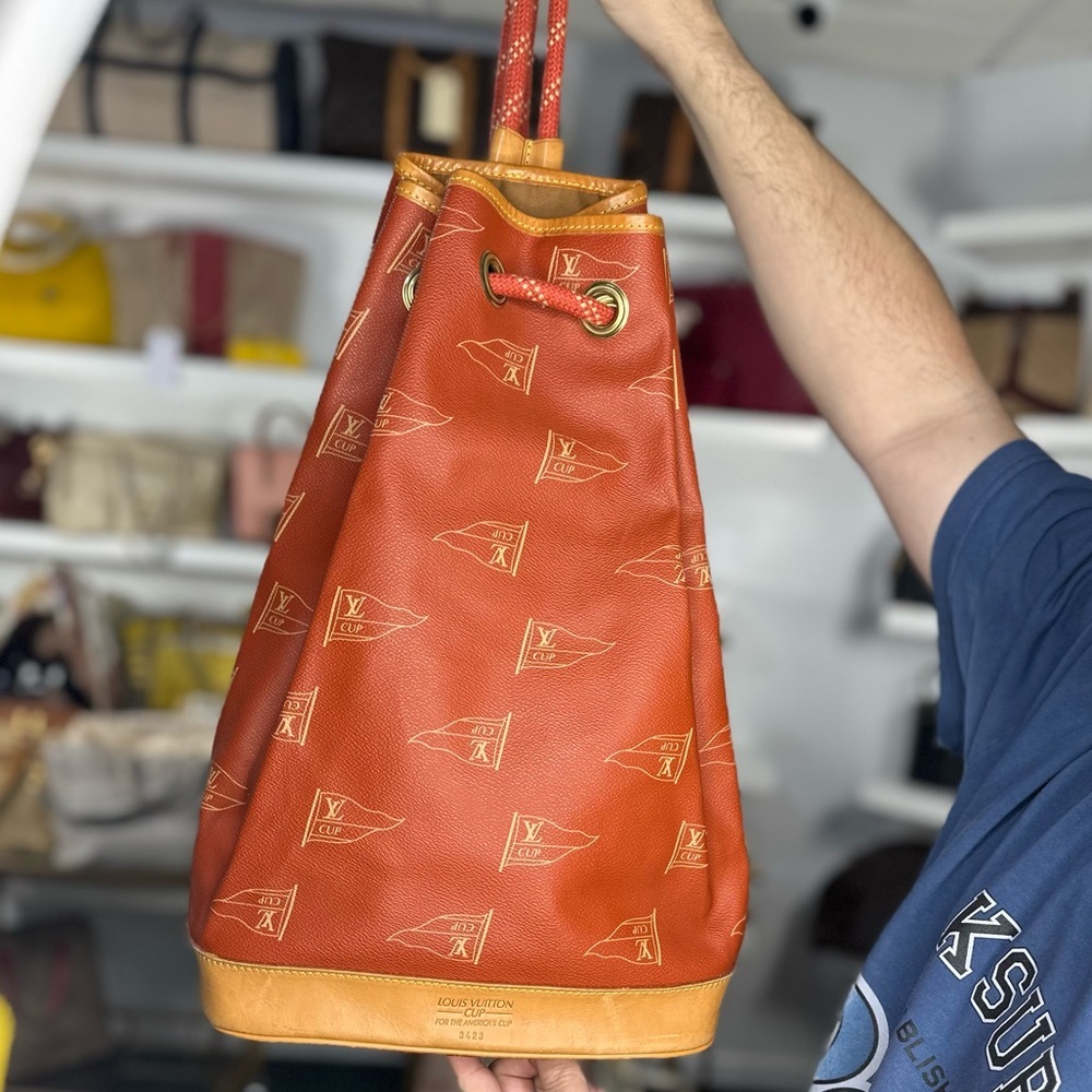 LV Rare Hobo